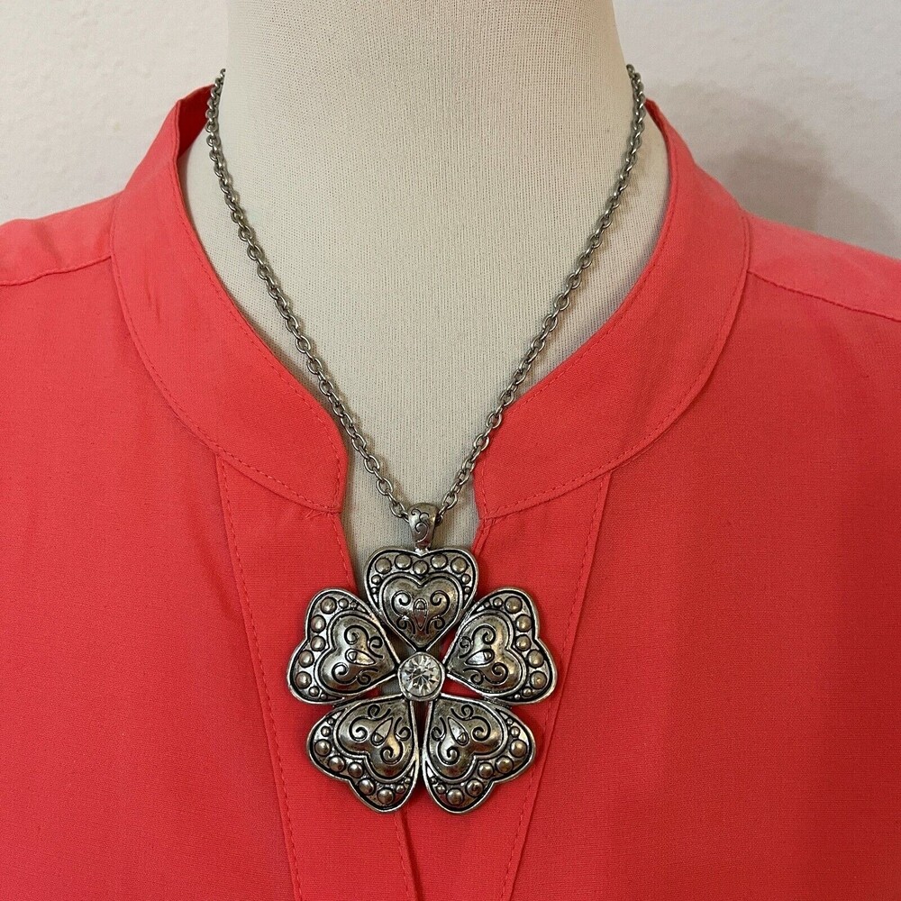 Silver-tone Chain Rhinestone Fashion Jewelry Necklace NWOT